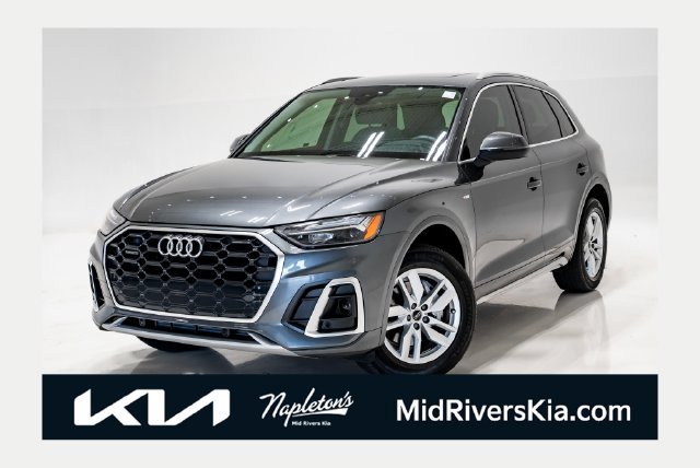 Used 2023 Audi Q5 2.0T Premium w/ Convenience Package AWD/4WD image 1