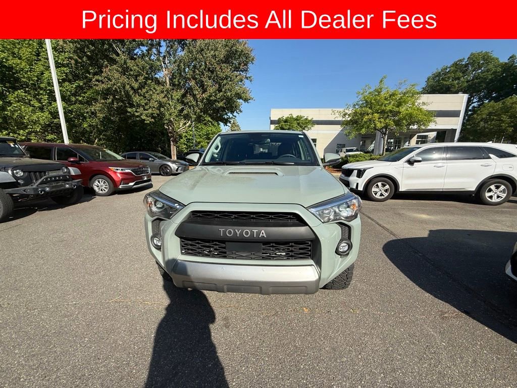 Used 2022 Toyota 4Runner TRD Off-Road Premium w/ Moonroof Package AWD/4WD image 3