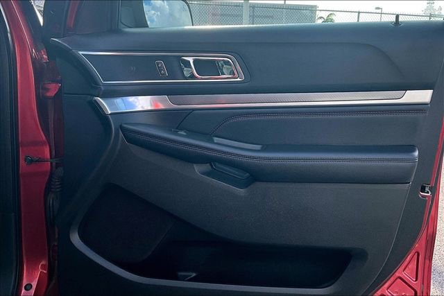 Used 2018 Ford Explorer Sport w/ Equipment Group 401A image 19