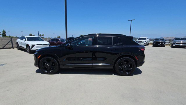 Used 2024 Chevrolet Equinox EV RS FWD image 5