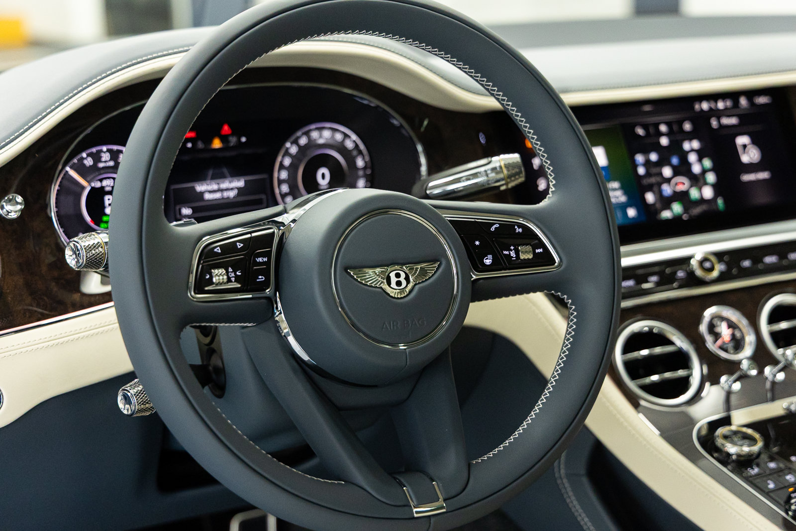 New 2026 Bentley Continental GT AWD/4WD image 30