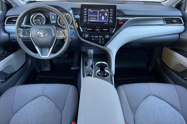 Certified 2021 Toyota Camry LE FWD image 3