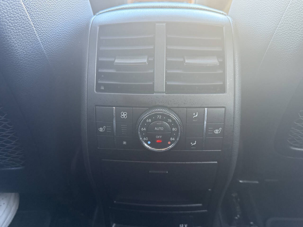 Used 2009 Mercedes-Benz GL 450 4MATIC image 25
