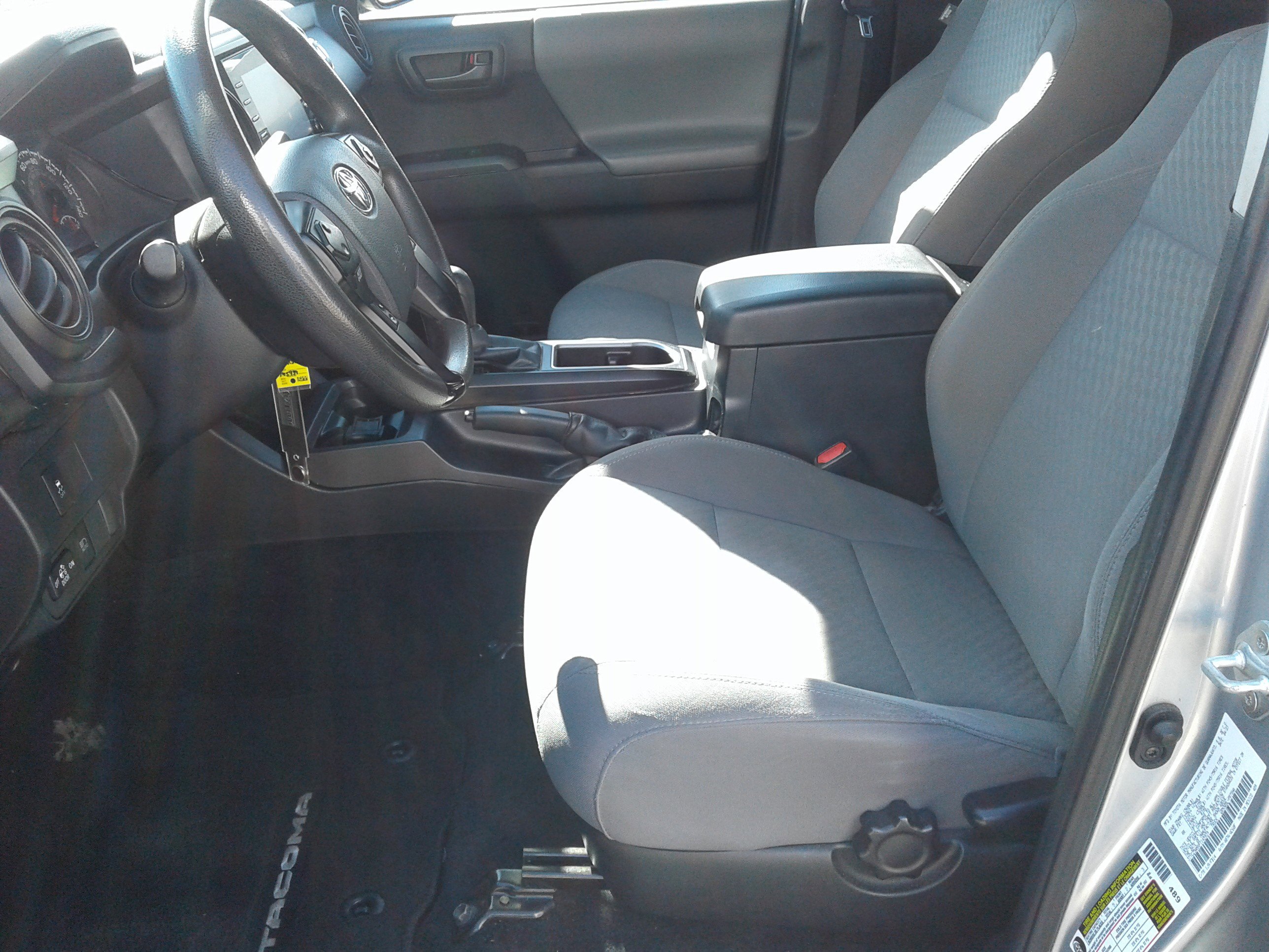 Used 2023 Toyota Tacoma SR image 14