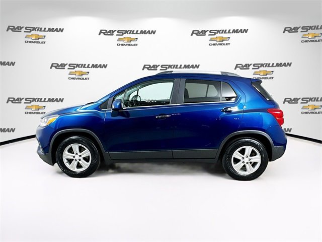 Used 2020 Chevrolet Trax LT w/ Driver Confidence Package image 4