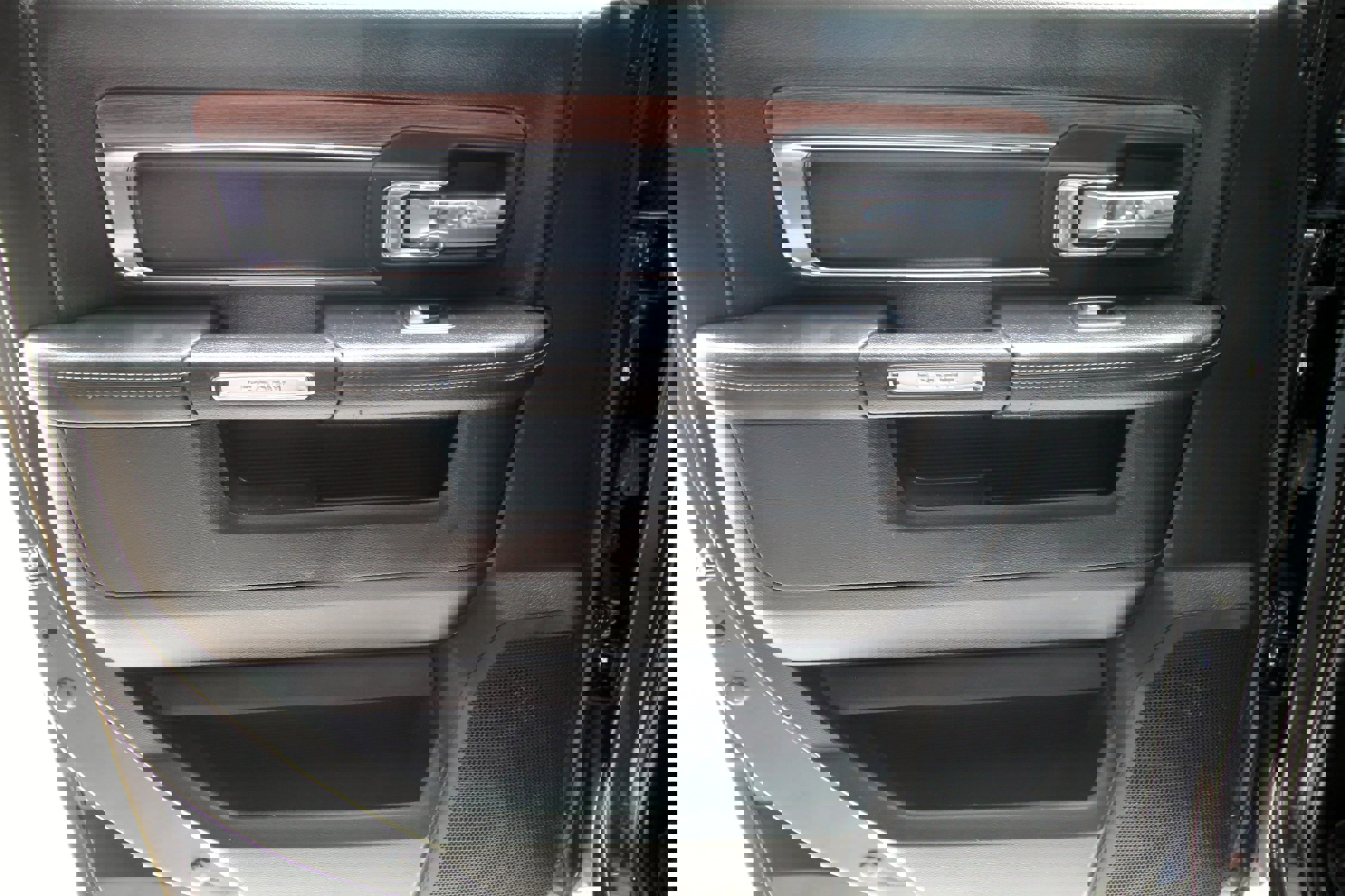 Used 2018 RAM 3500 Laramie w/ Convenience Group image 44