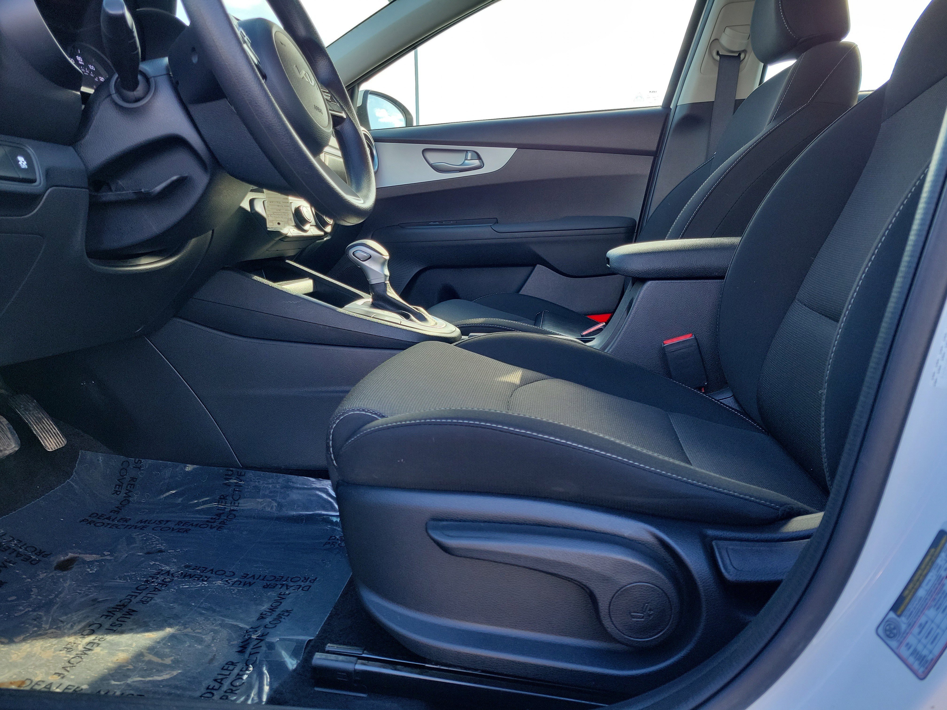 Used 2024 Kia Forte LX image 16