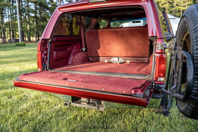 Used 1995 Ford Bronco XLT AWD/4WD image 91