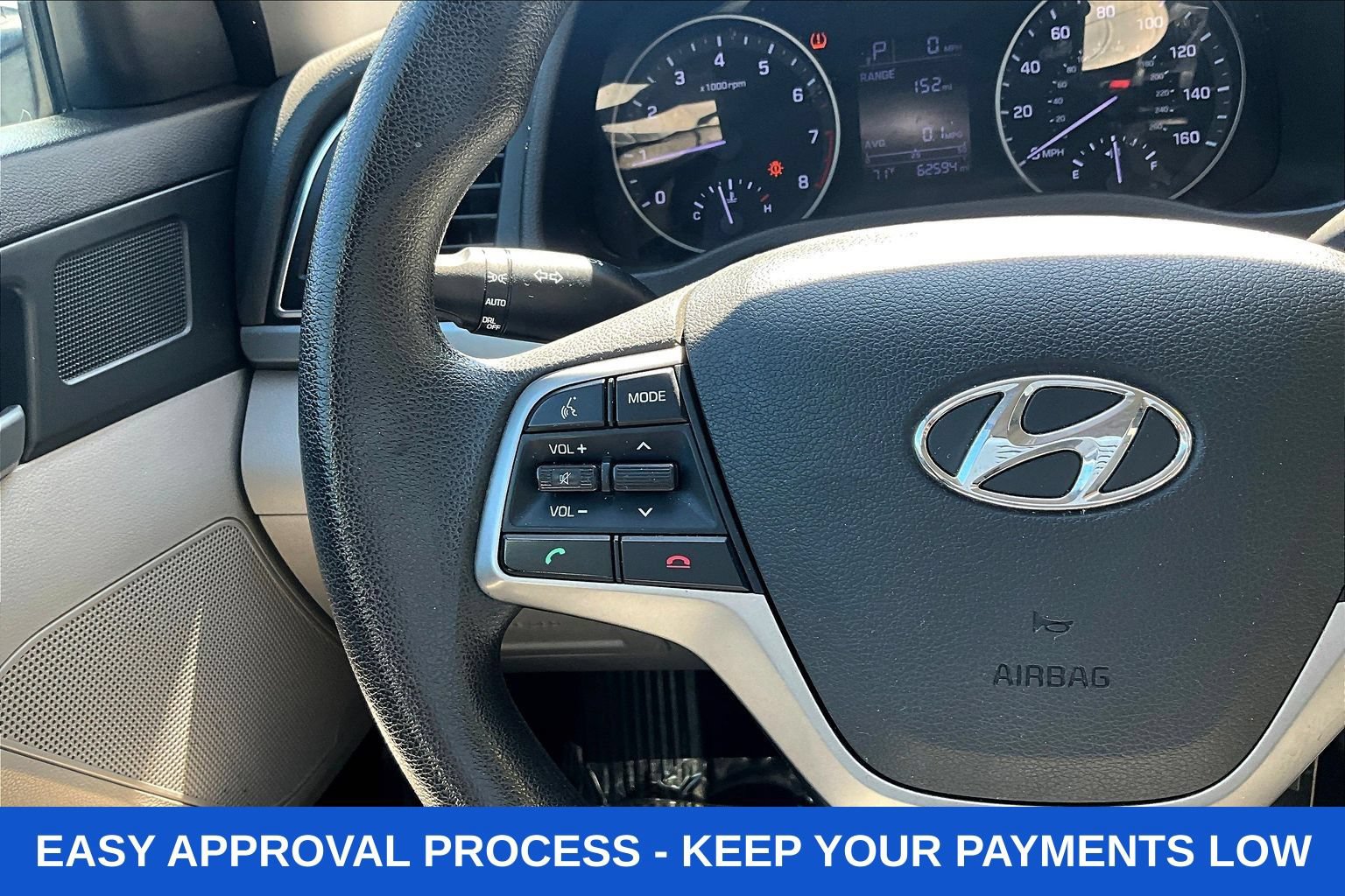 Used 2017 Hyundai Elantra SE FWD image 13