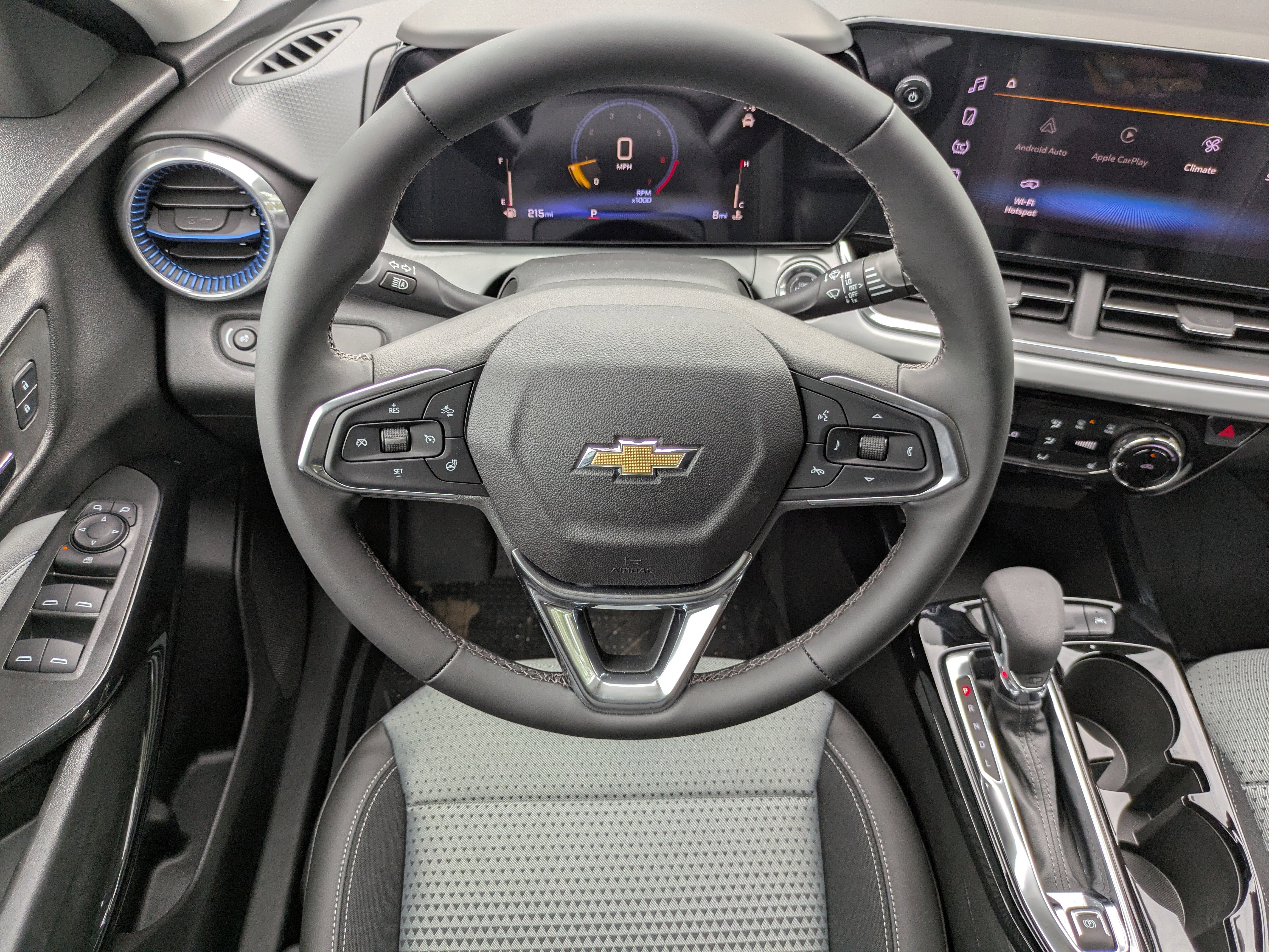 New 2026 Chevrolet Trax LT w/ Driver Confidence Package image 4