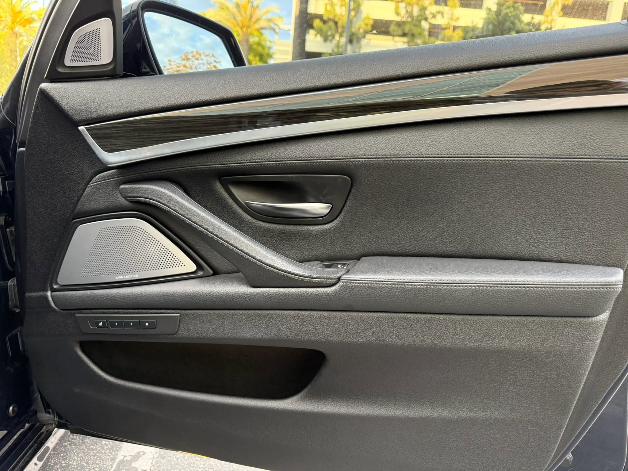Used 2014 BMW 550i Sedan RWD image 19