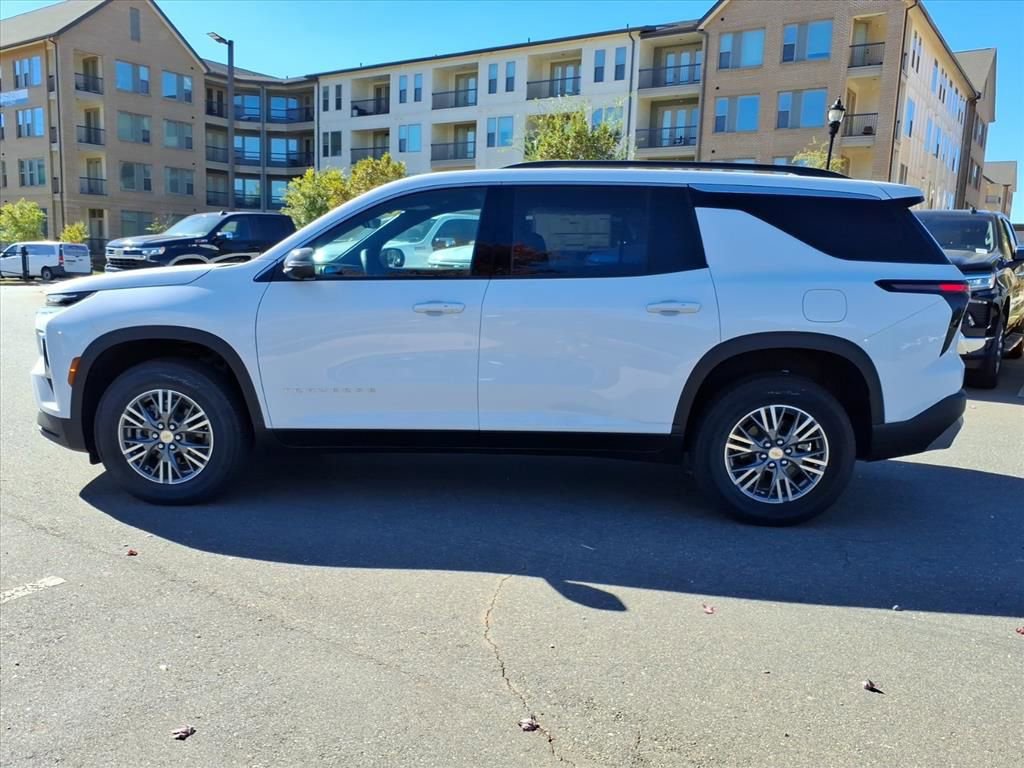 New 2026 Chevrolet Traverse LT w/ Driver Confidence Package image 30