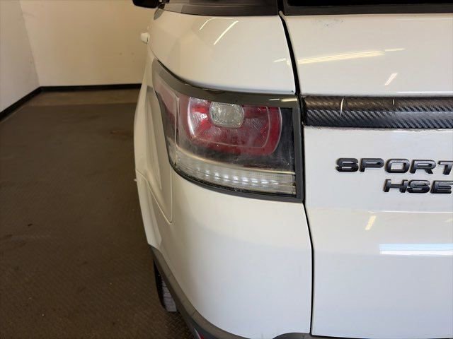 Used 2015 Land Rover Range Rover Sport HSE image 12