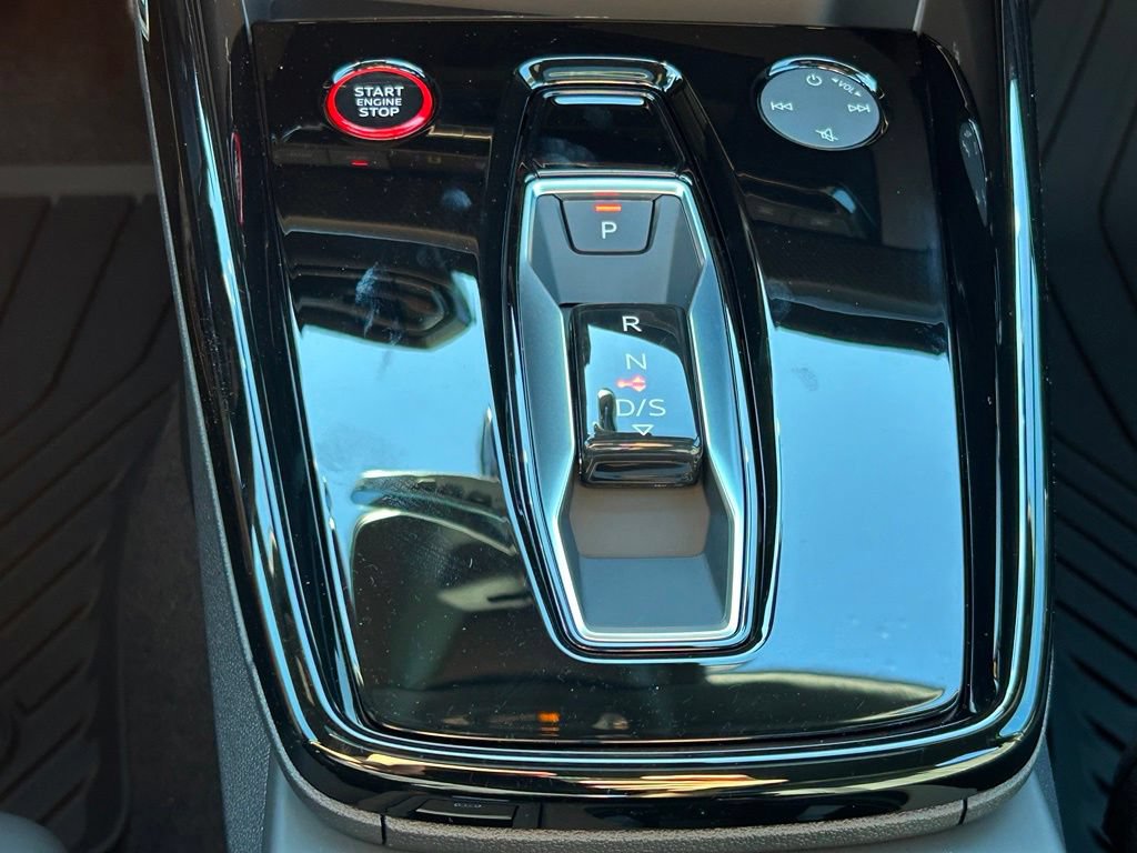 New 2026 Audi RS 3 AWD/4WD image 36