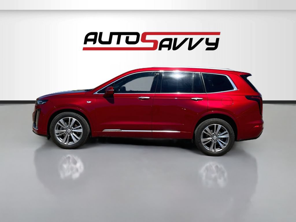 Used 2025 Cadillac XT6 Premium Luxury AWD/4WD image 4