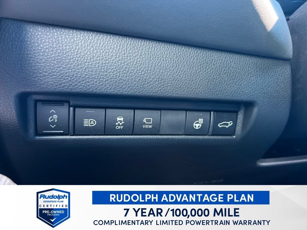 Used 2024 Toyota Venza Limited AWD/4WD image 39