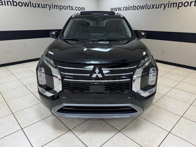 New 2026 Mitsubishi Outlander SEL FWD image 2