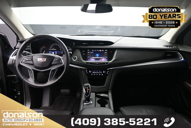 Used 2017 Cadillac XT5 Premium Luxury w/ Driver Assist Package FWD image 12