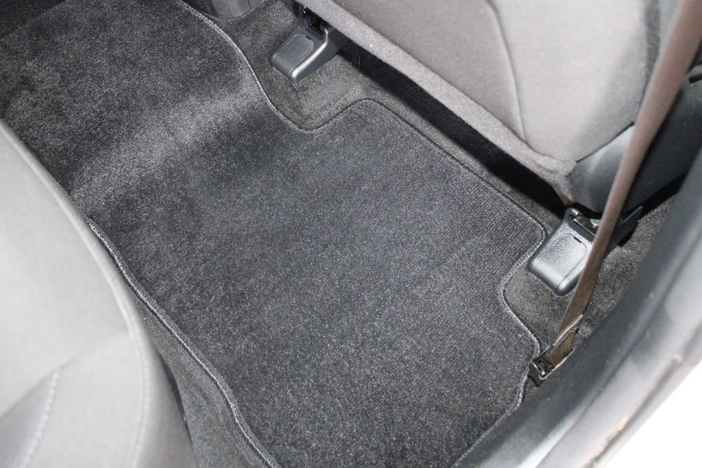 Used 2023 Kia Sportage LX image 52