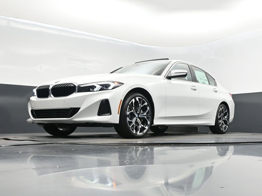 New 2026 BMW 330i Sedan w/ Convenience Package image 38