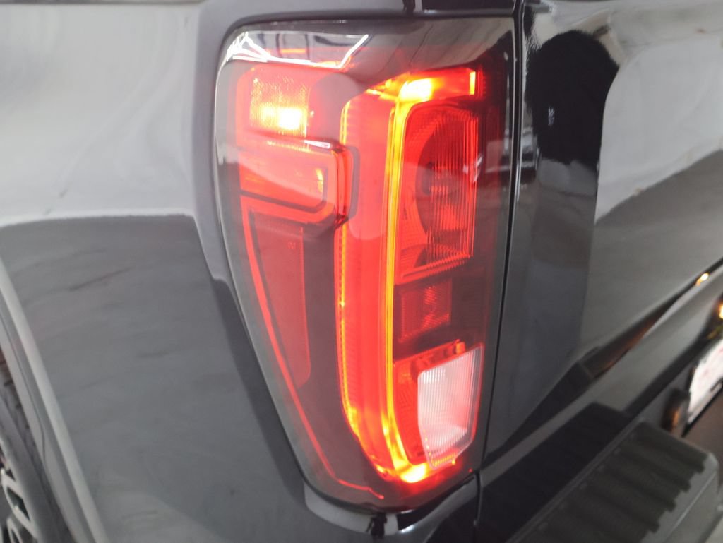 Used 2024 GMC Sierra 1500 Elevation w/ LPO, Elevation Black Package AWD/4WD image 30