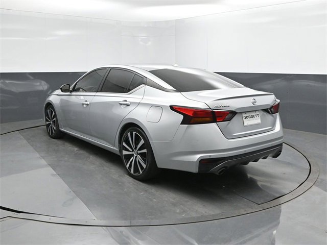 Used 2022 Nissan Altima 2.5 SR image 5