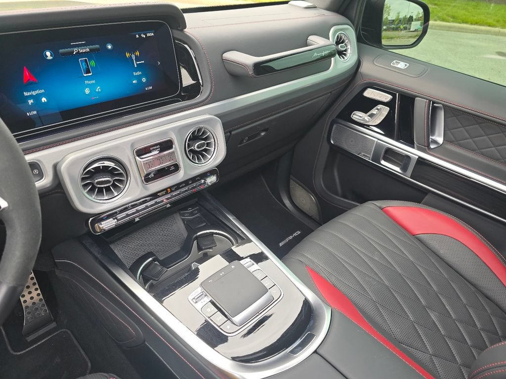 Certified 2025 Mercedes-Benz G 63 AMG 4MATIC image 31