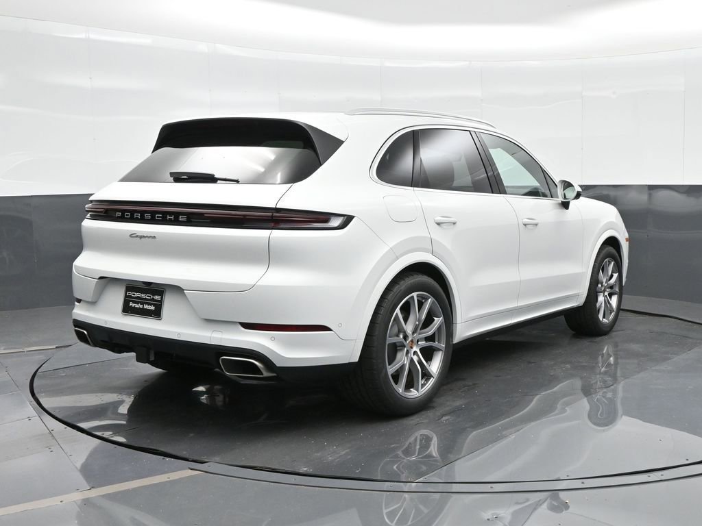 New 2025 Porsche Cayenne image 6