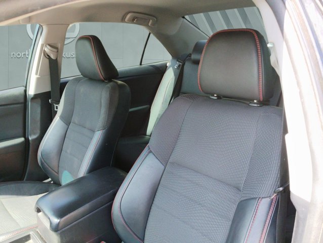 Used 2017 Toyota Camry SE FWD image 7