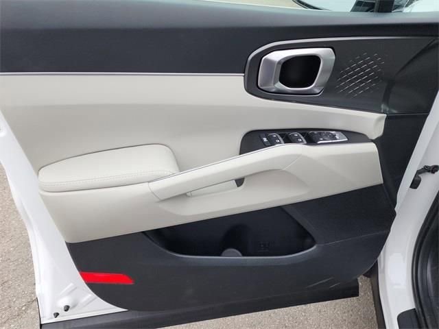 New 2026 Kia Sorento S w/ S Panoramic Sunroof Package image 10
