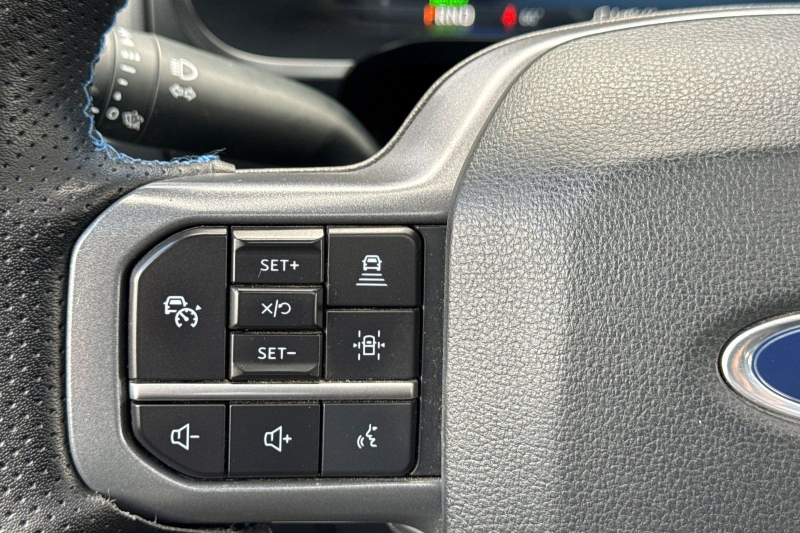 Used 2023 Ford F150 Lightning Lariat w/ Equipment Group 511A High image 30