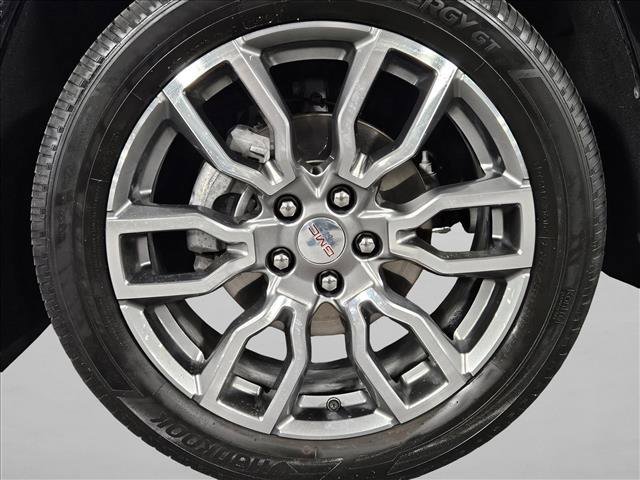 Used 2024 GMC Terrain Denali w/ Denali Premium Package image 22