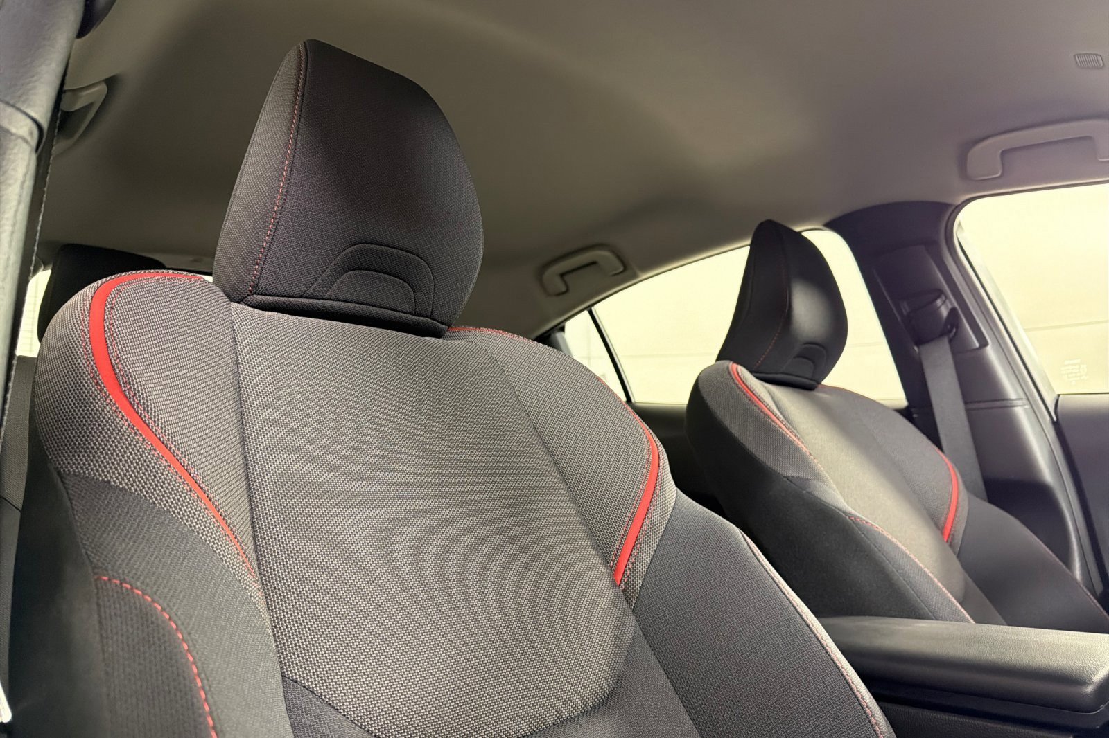 Used 2026 Toyota Prius Plug-In Hybrid image 16