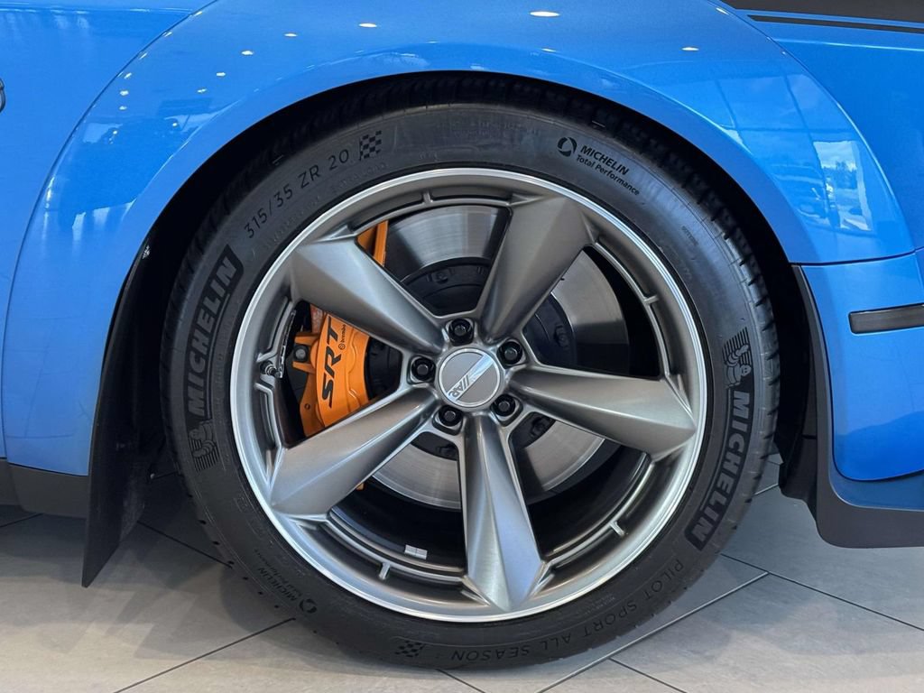 Used 2023 Dodge Challenger SRT Hellcat RWD image 12