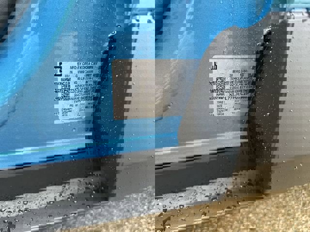 New 2026 Chevrolet Trax RS w/ Sunroof Package image 35