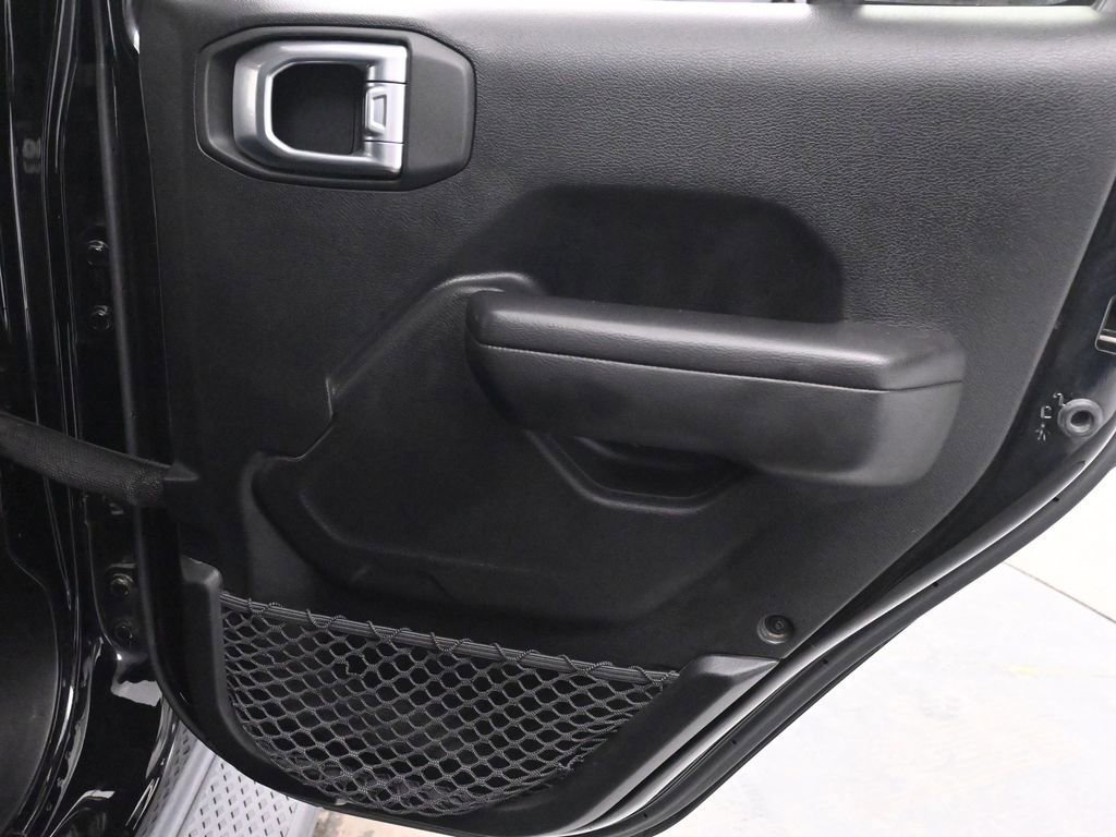 Used 2020 Jeep Gladiator Sport w/ Quick Order Package 24S image 15