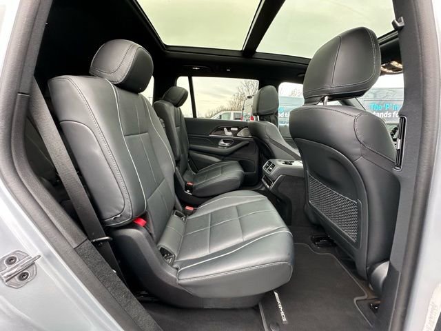 Used 2022 Mercedes-Benz GLS 580 4MATIC image 31