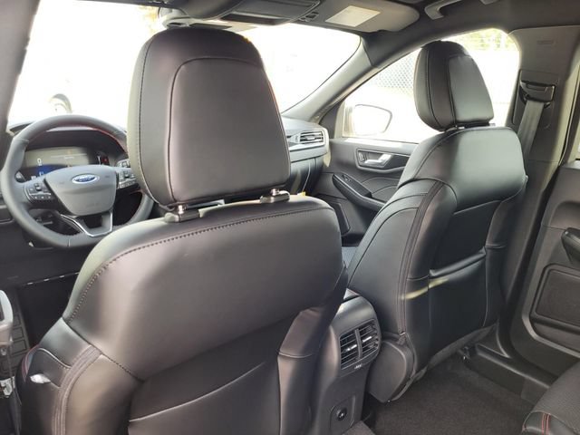 New 2026 Ford Escape ST-Line w/ Tech Pack #1 FWD image 14