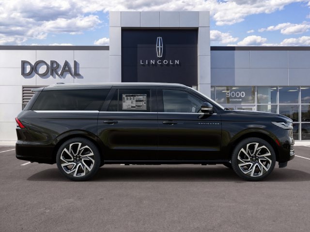 New 2027 Lincoln Navigator L Black Label AWD/4WD image 5