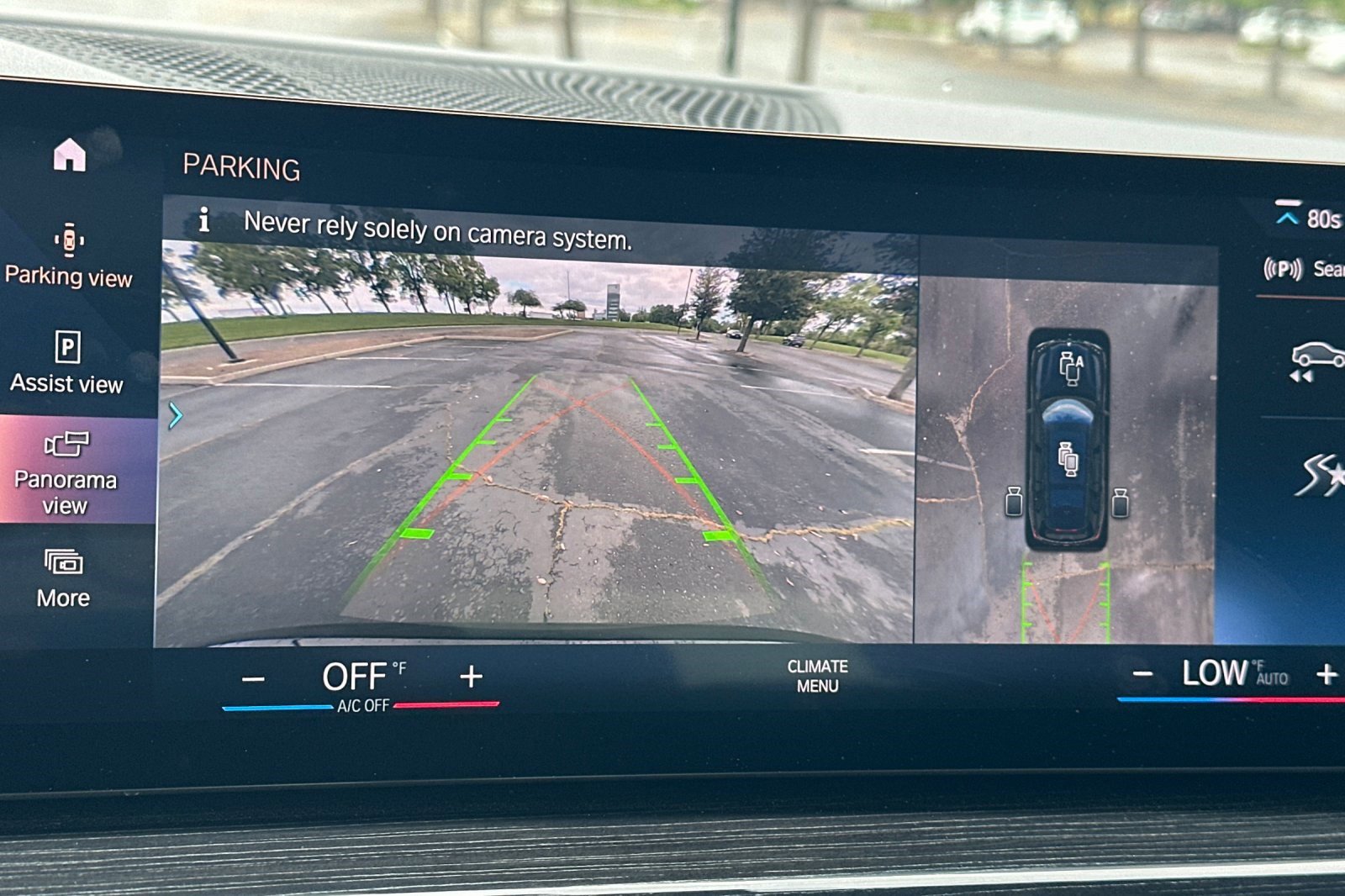 Used 2023 BMW X7 xDrive40i w/ M Sport Package image 26