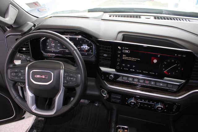 Used 2025 GMC Sierra 1500 Elevation w/ LPO, GMC Protection Package image 23