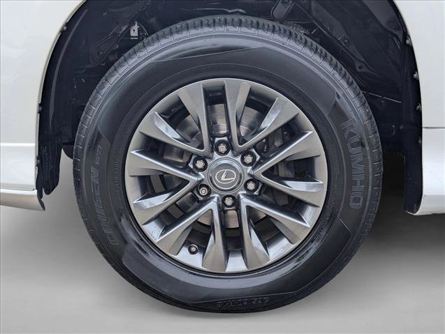 Used 2018 Lexus GX 460 Premium image 24