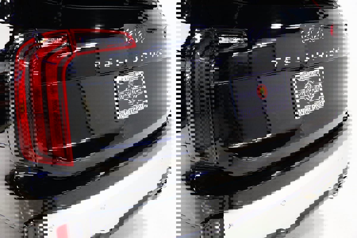 Used 2023 Kia Telluride S image 64