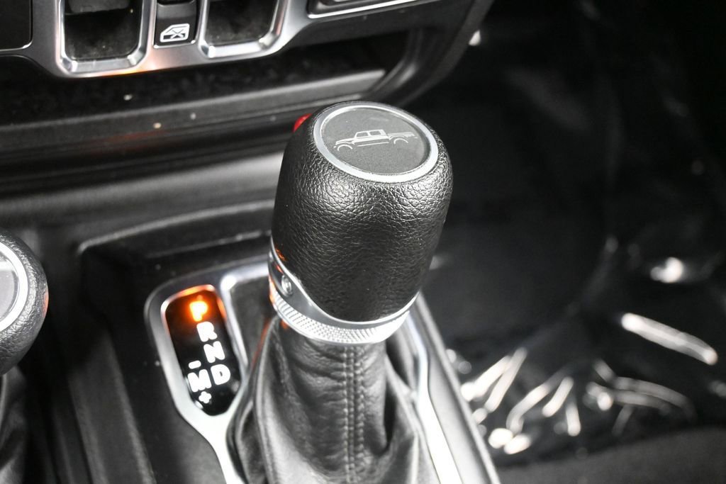 Used 2022 Jeep Gladiator Sport AWD/4WD image 21