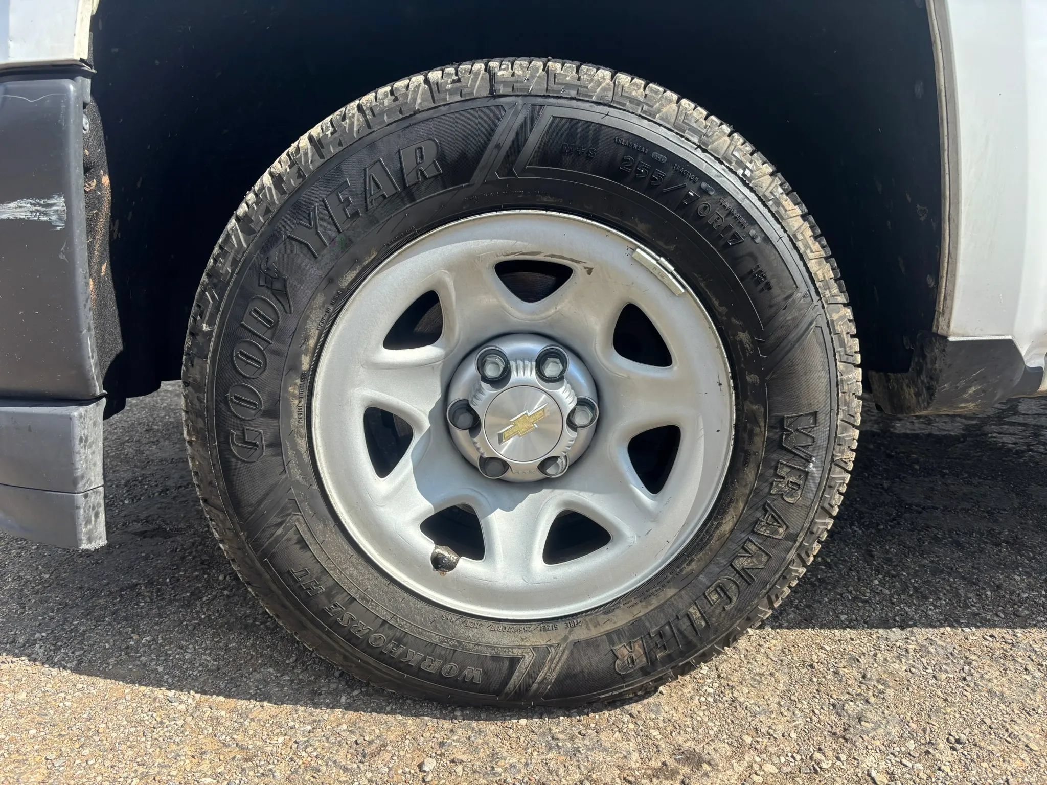 Used 2018 Chevrolet Silverado 1500 W/T w/ WT Convenience Package AWD/4WD image 14