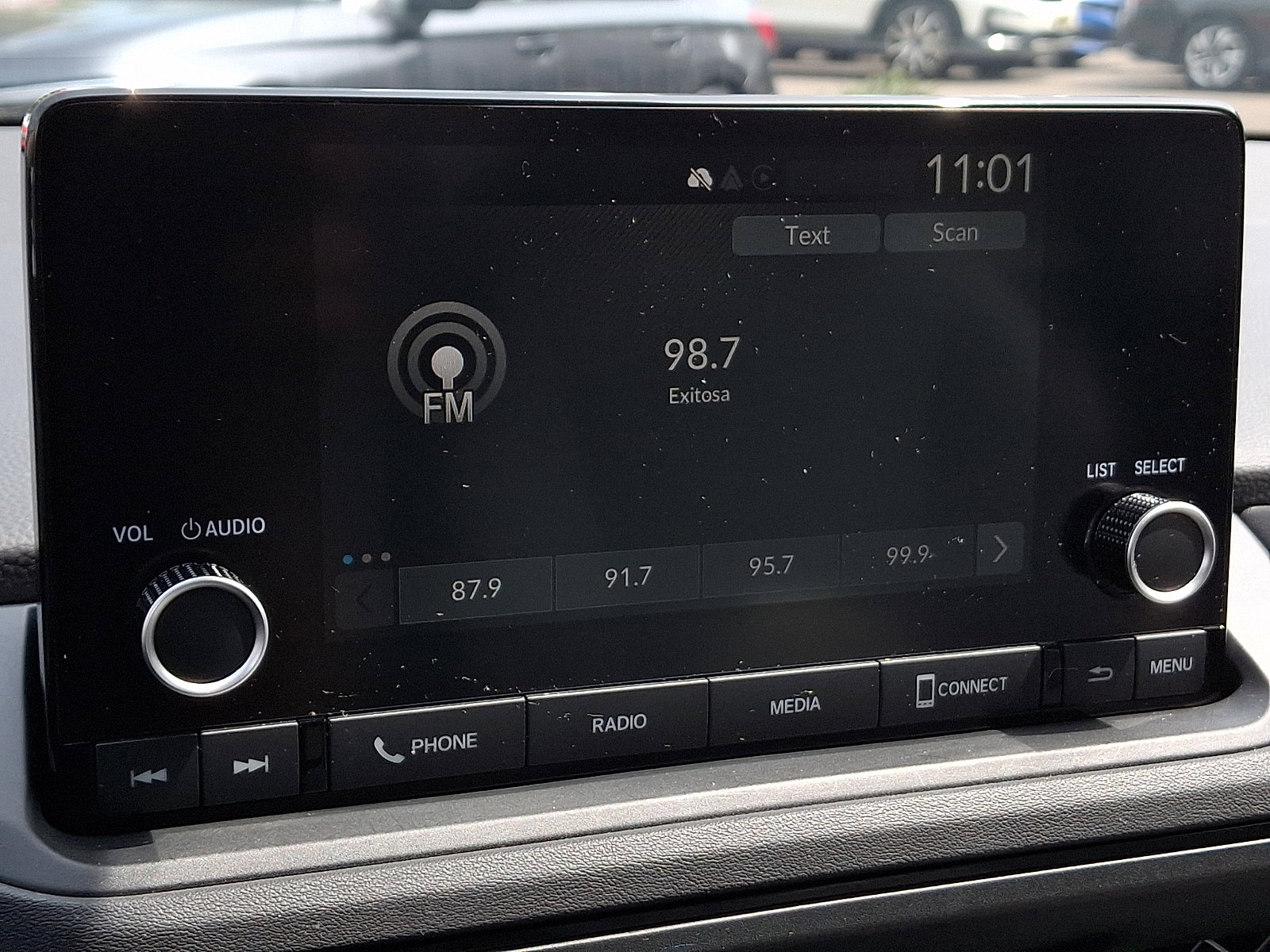 Used 2023 Honda Accord EX image 17