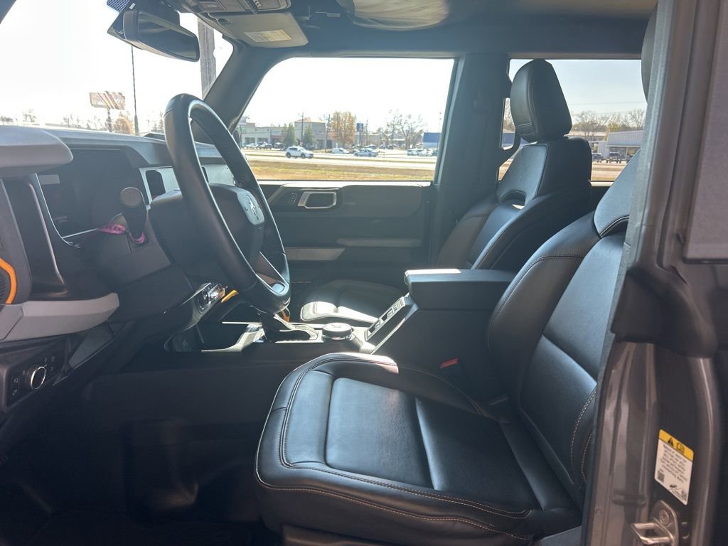 Used 2021 Ford Bronco Badlands image 16