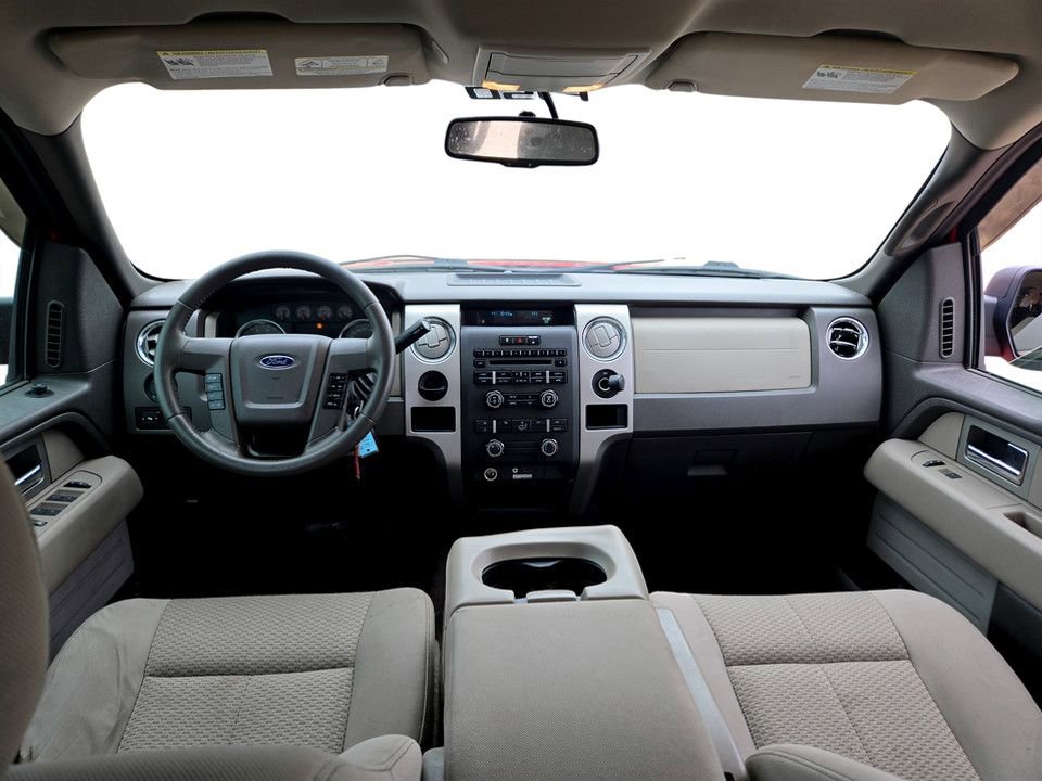 Used 2010 Ford F150 XLT image 13