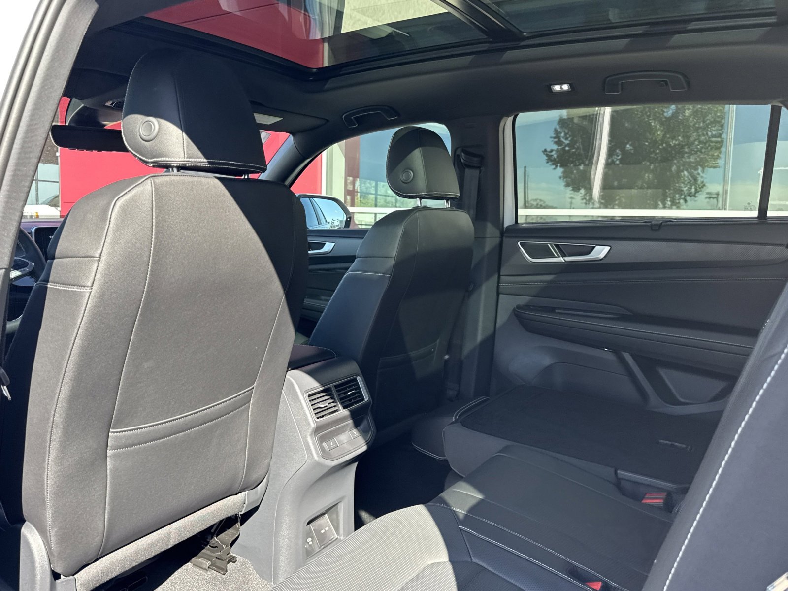 New 2026 Volkswagen Atlas Cross Sport SEL image 18