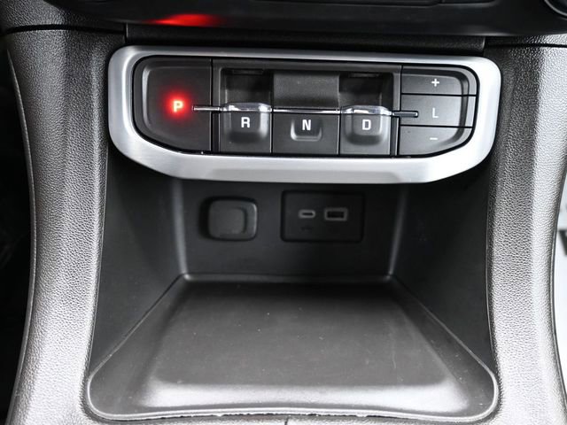 Used 2023 GMC Acadia SLE image 43